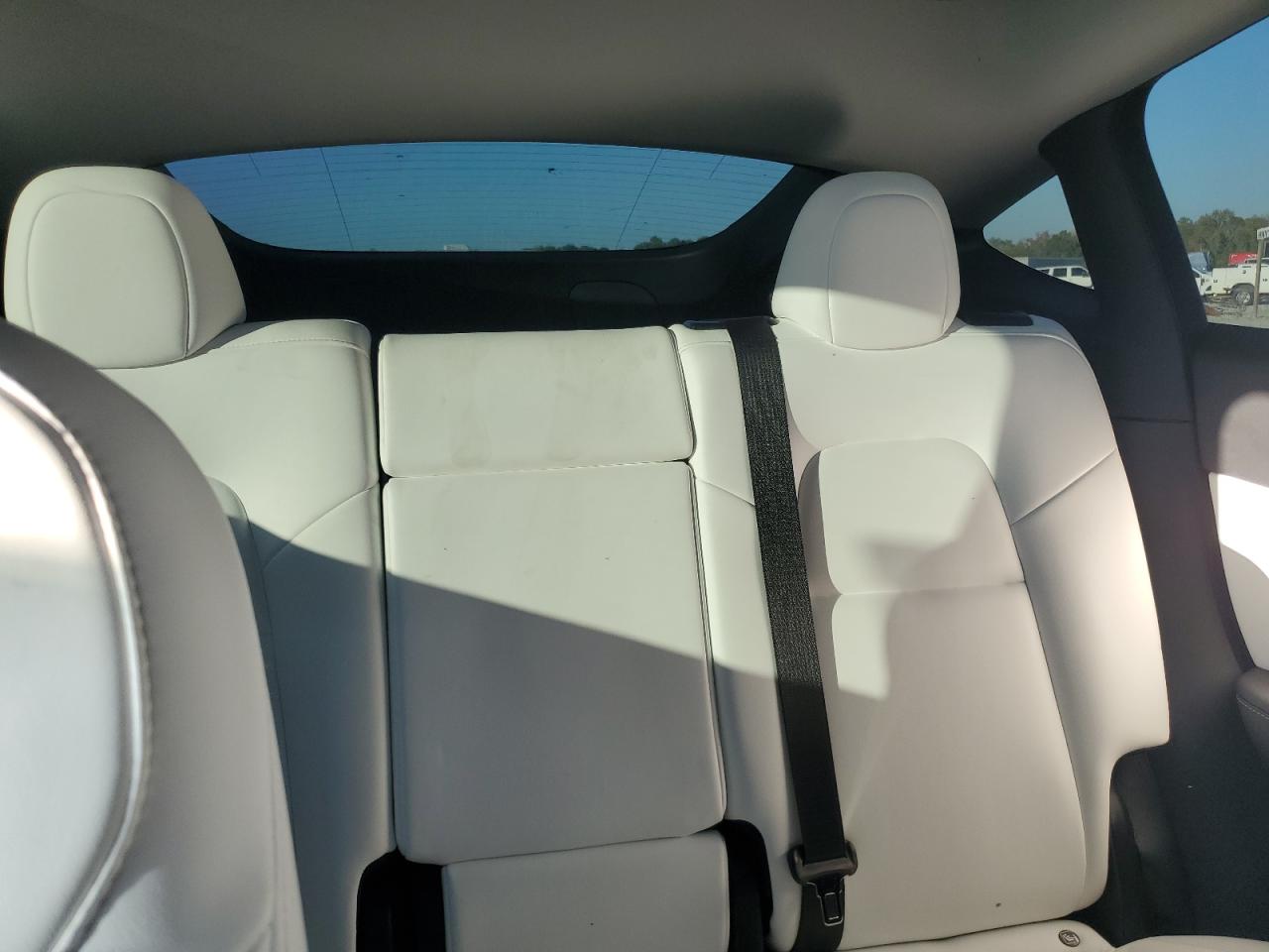 2021 Tesla Model Y VIN: 5YJYGDEE1MF252826 Lot: 91241995