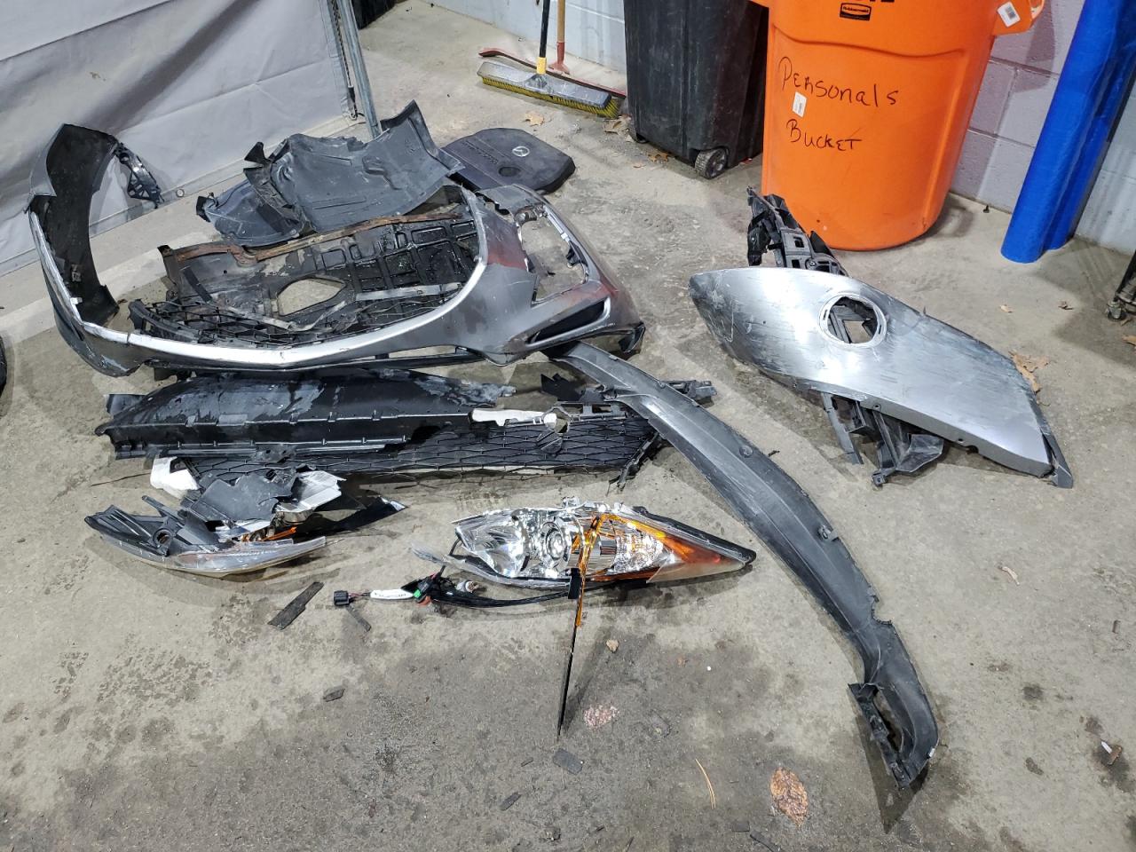 2011 Mazda 3 I VIN: JM1BL1UG4B1417387 Lot: 92931445