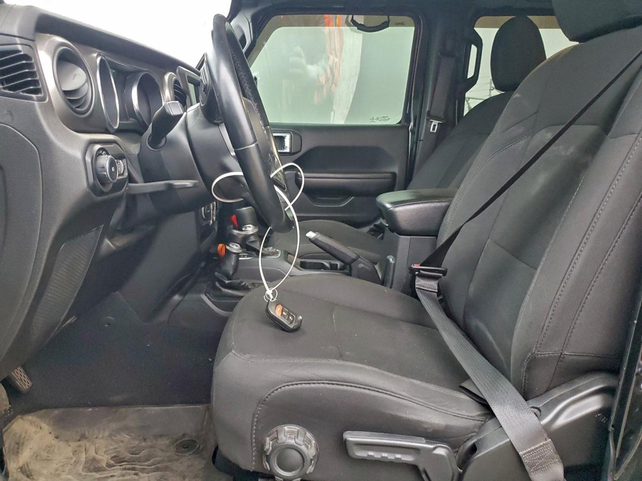 2020 Jeep Wrangler Unlimited Sport VIN: 1C4HJXDG2LW170586 Lot: 93826015