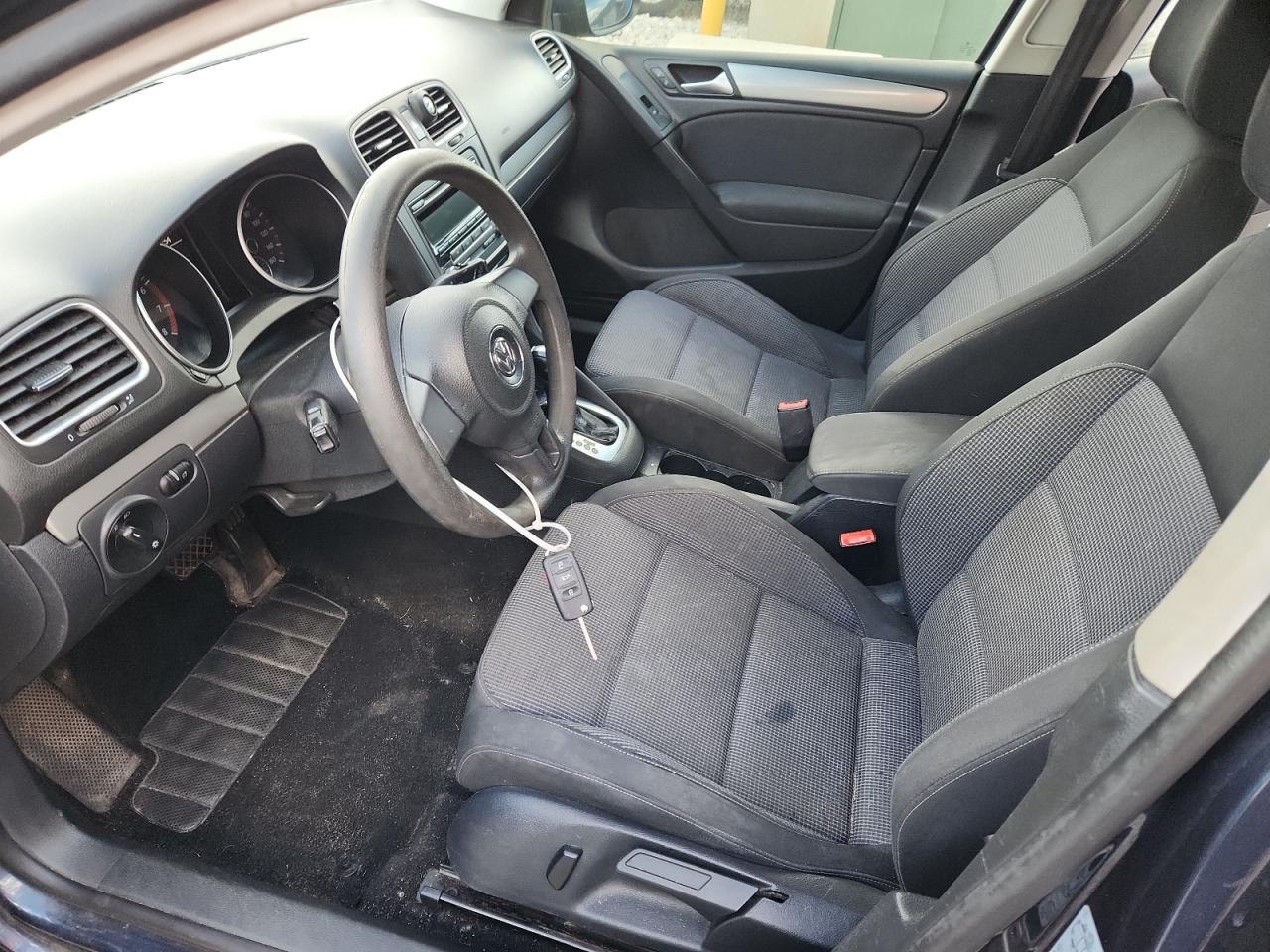 2014 Volkswagen Golf VIN: WVWDB7AJ8EW005818 Lot: 90817685