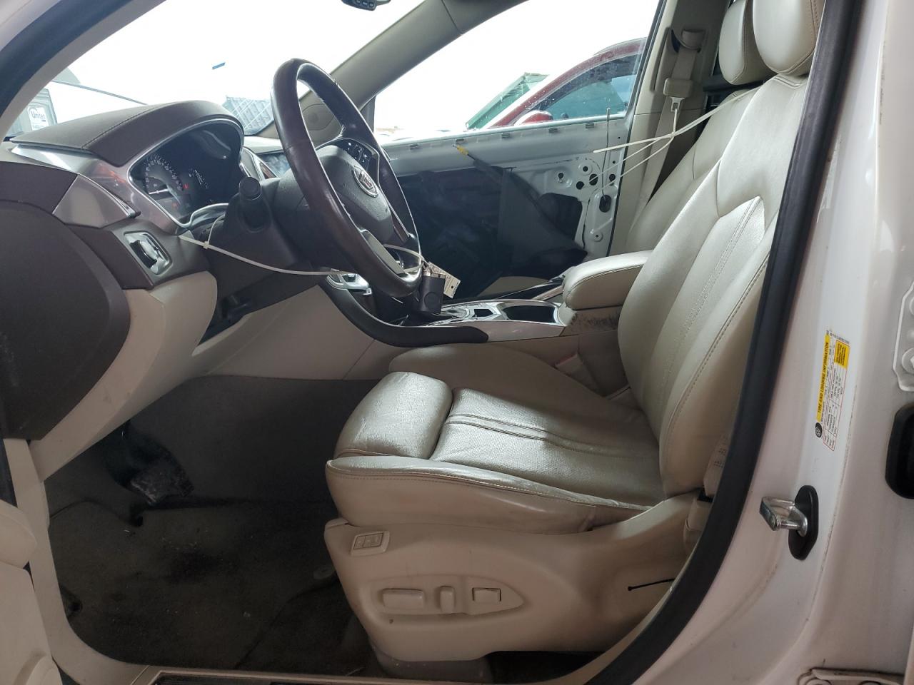 2013 Cadillac Srx Luxury Collection VIN: 3GYFNCE34DS572200 Lot: 93039165