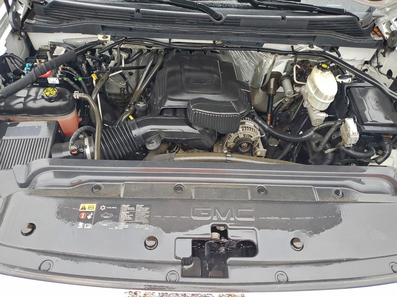 2017 GMC Sierra K2500 Heavy Duty VIN: 1GT22REG3HZ173807 Lot: 94075475