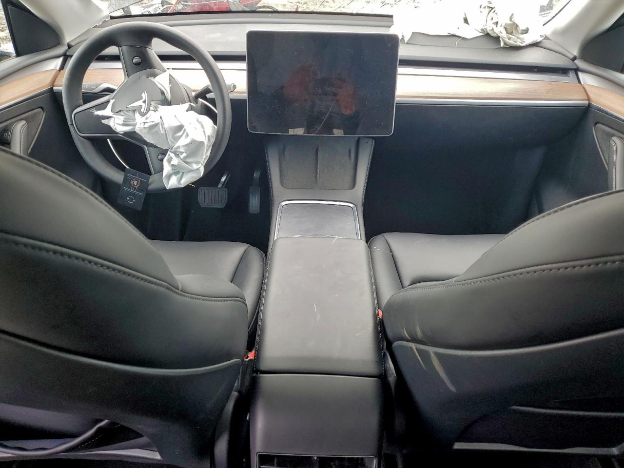 2025 Tesla Model Y VIN: 7SAYGDED8SF312589 Lot: 93557315