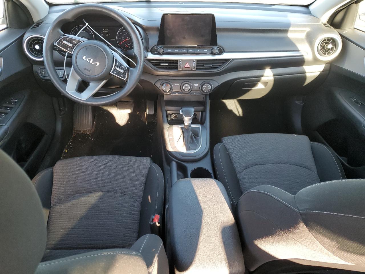 2023 Kia Forte Lx VIN: 3KPF24ADXPE577178 Lot: 91264275