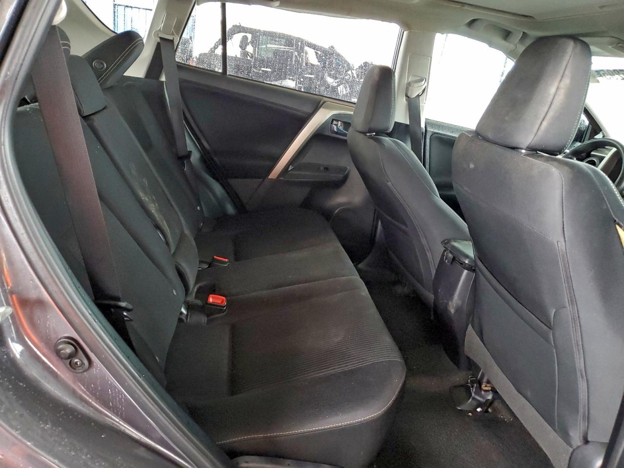 2015 Toyota Rav4 Xle VIN: 2T3WFREV3FW185828 Lot: 94595295