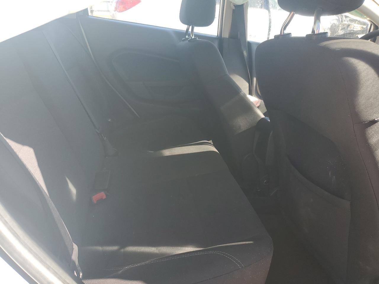 2018 Ford Fiesta Se VIN: 3FADP4EJ9JM112872 Lot: 91867375