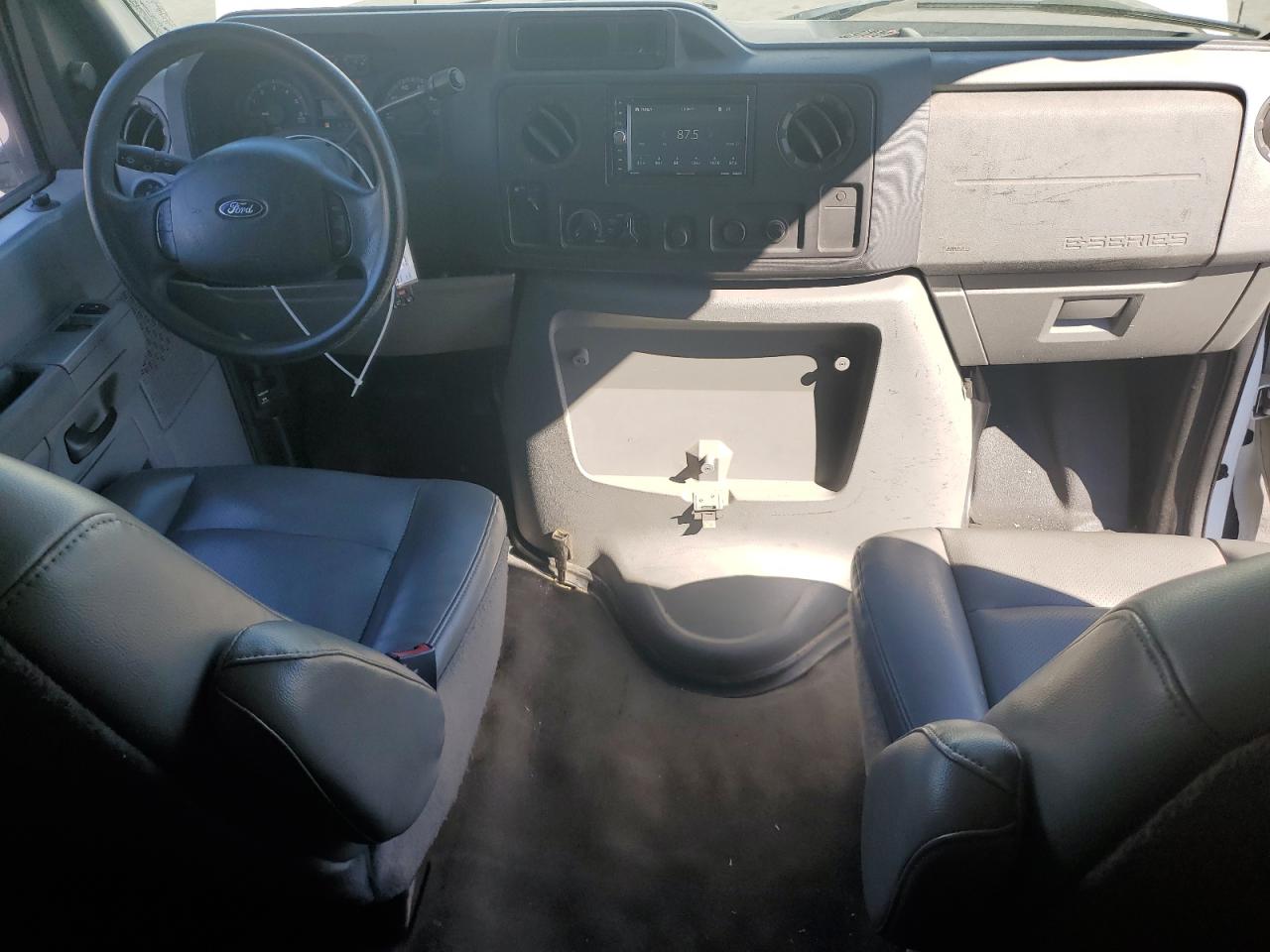 2009 Ford Econoline E250 Van VIN: 1FTNE24W09DA53210 Lot: 93288315