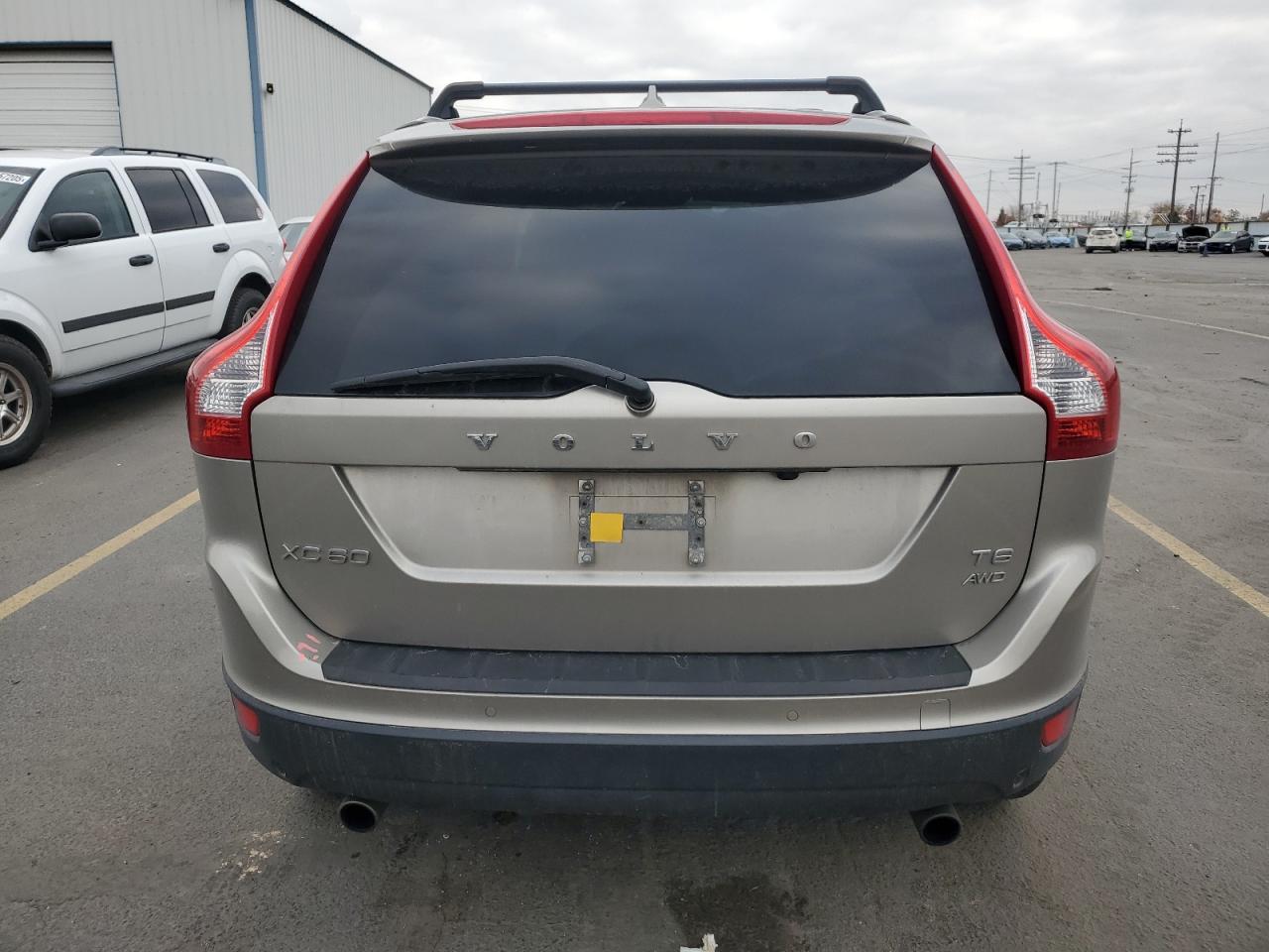 2011 Volvo Xc60 T6 VIN: YV4902DZ4B2208639 Lot: 92312785