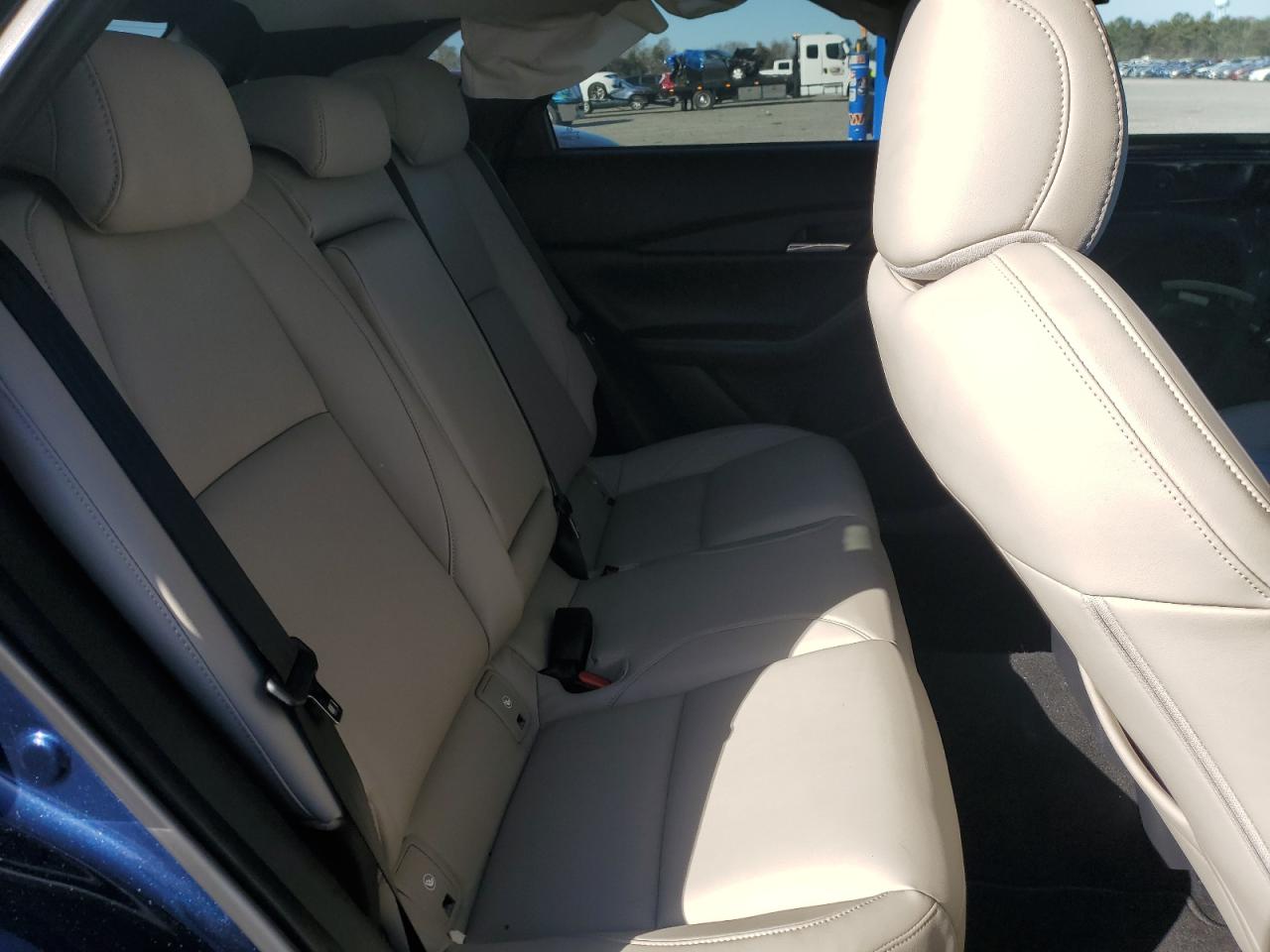 2022 Mazda Cx-30 Preferred VIN: 3MVDMBCL8NM410202 Lot: 91819235