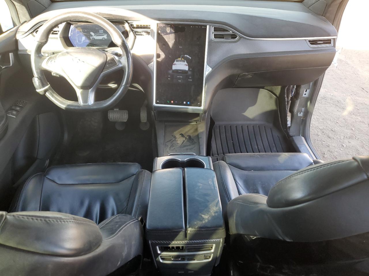 2017 Tesla Model X VIN: 5YJXCDE29HF037956 Lot: 87217735