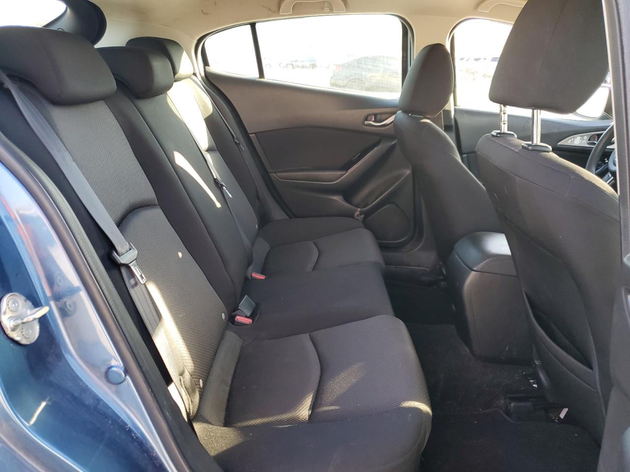 2017 Mazda 3 Sport VIN: 3MZBN1K78HM127675 Lot: 91388405