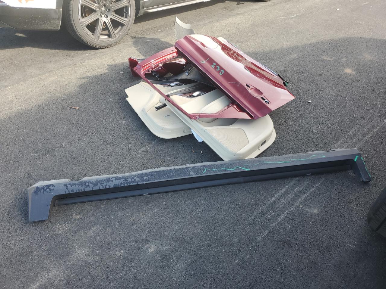 2017 Cadillac Xt5 Premium Luxury VIN: 1GYKNCRS8HZ123272 Lot: 92211835