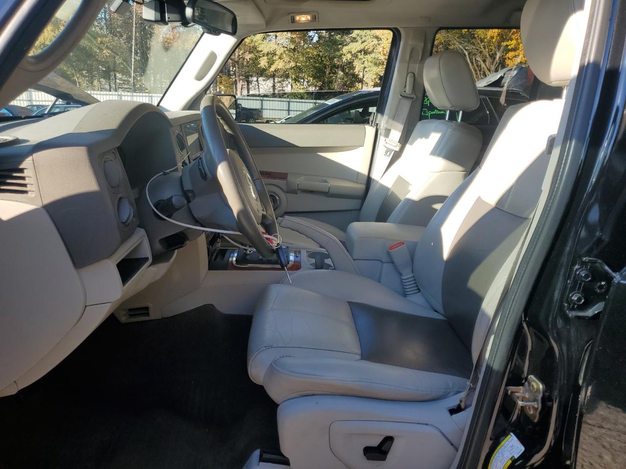 2007 Jeep Commander Limited VIN: 1J8HG582X7C584684 Lot: 91458085