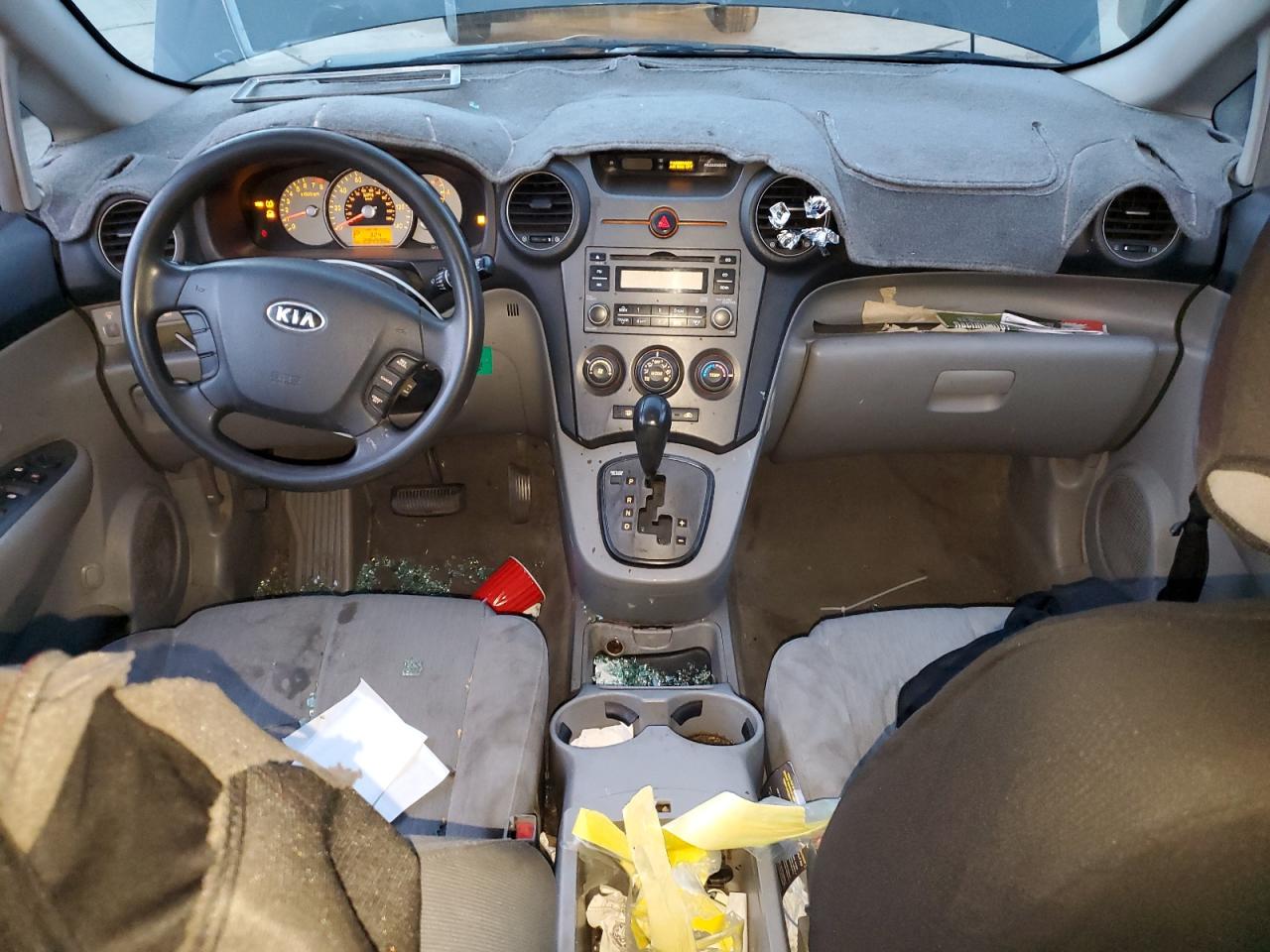 2007 Kia Rondo Base VIN: KNAFG525177052618 Lot: 93727455