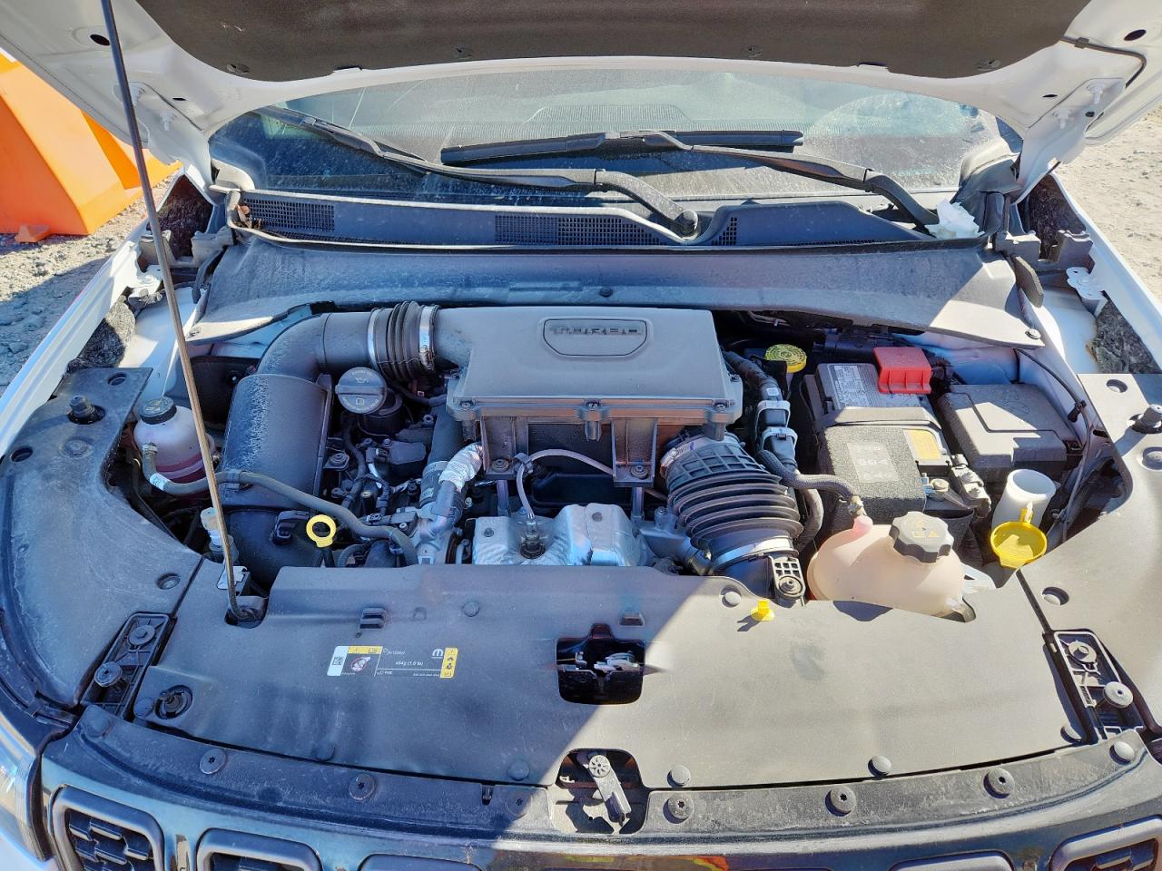 2025 Jeep Compass Latitude VIN: 3C4NJDBN3ST515955 Lot: 92194945