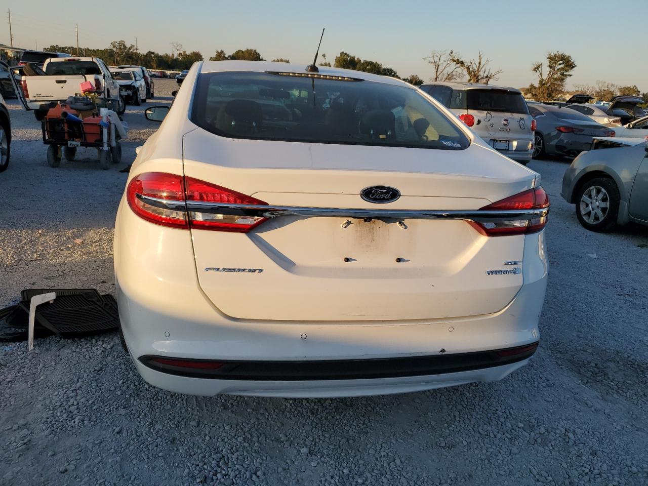 2018 Ford Fusion Se Hybrid VIN: 3FA6P0LU4JR153279 Lot: 93901295