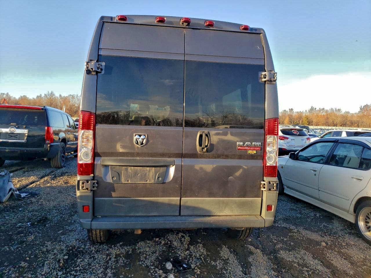 2017 Ram Promaster 2500 2500 High VIN: 3C6TRVDG5HE505131 Lot: 93481615