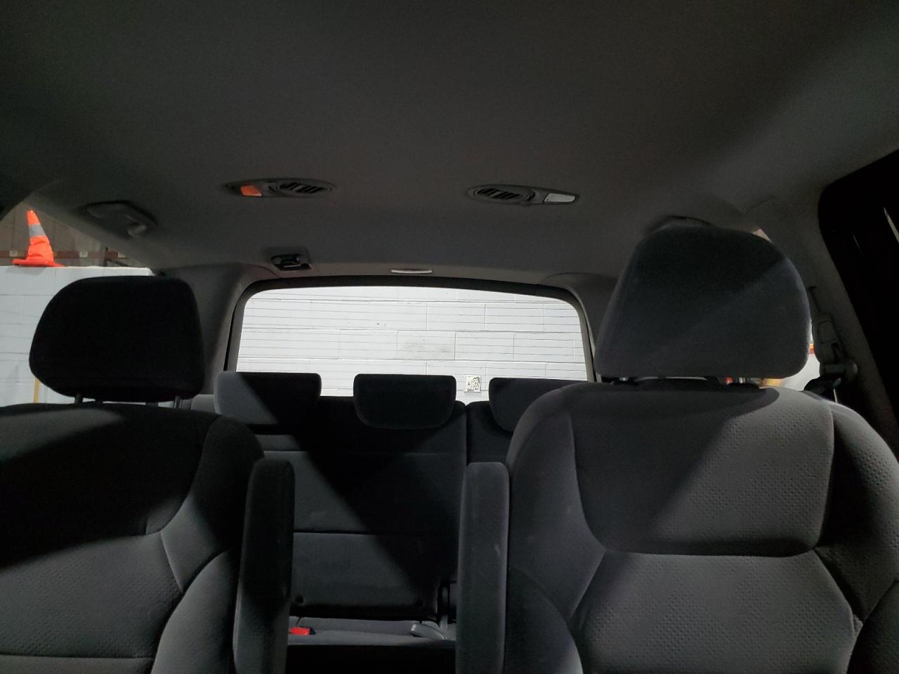 2007 Honda Odyssey Lx VIN: 5FNRL382X7B063219 Lot: 93319935