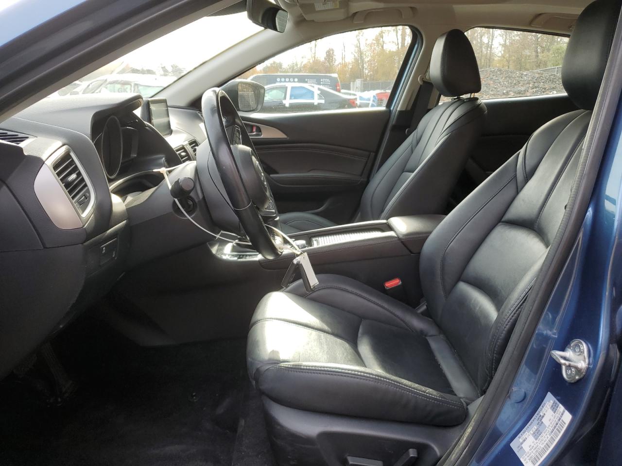 2018 Mazda 3 Touring VIN: 3MZBN1L30JM267818 Lot: 91205205