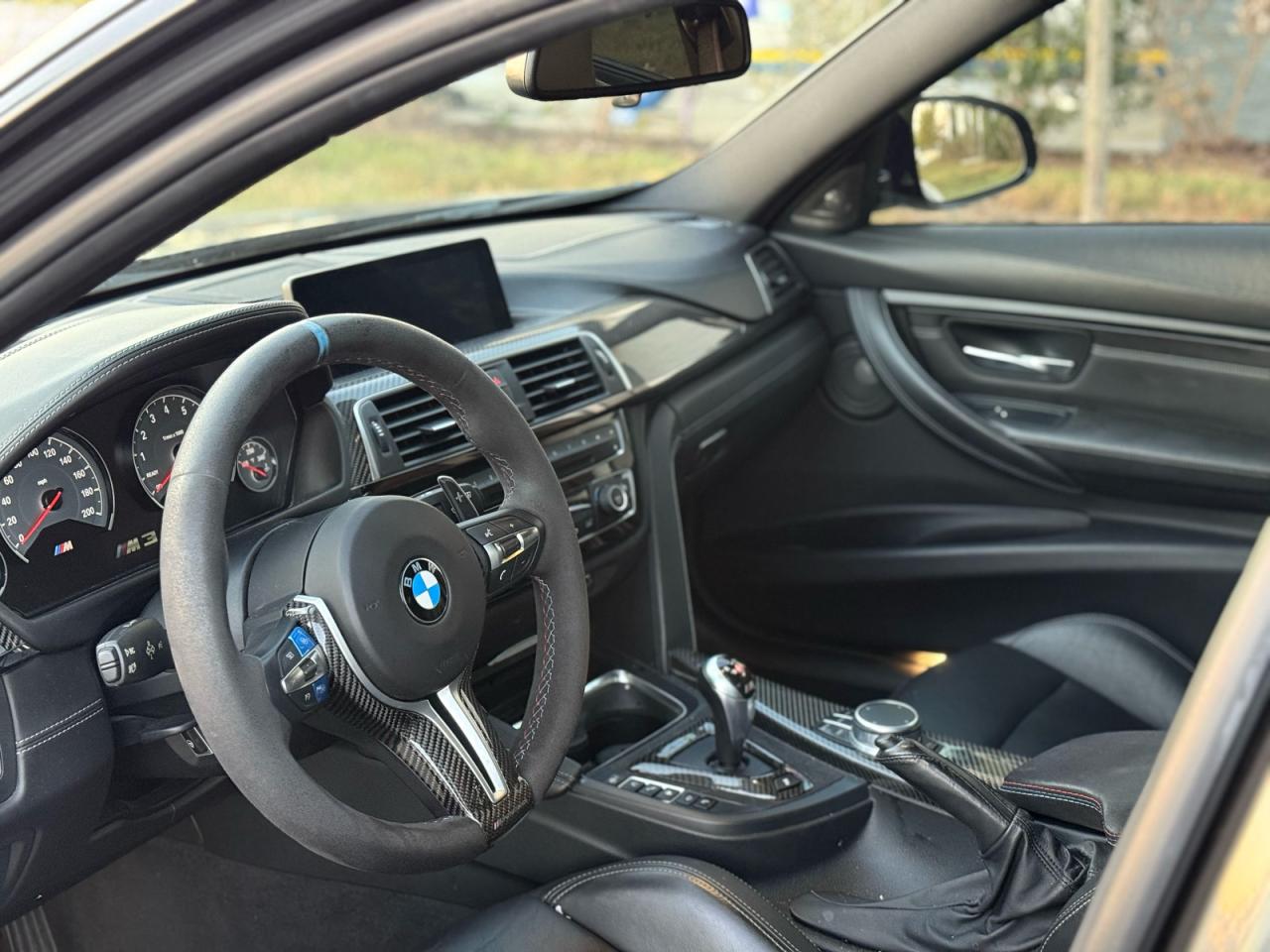 Фото: WBS8M9C59H5G84818