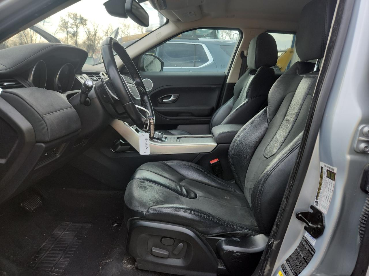 2015 Land Rover Range Rover Evoque Pure VIN: SALVN2BGXFH995113 Lot: 92906845