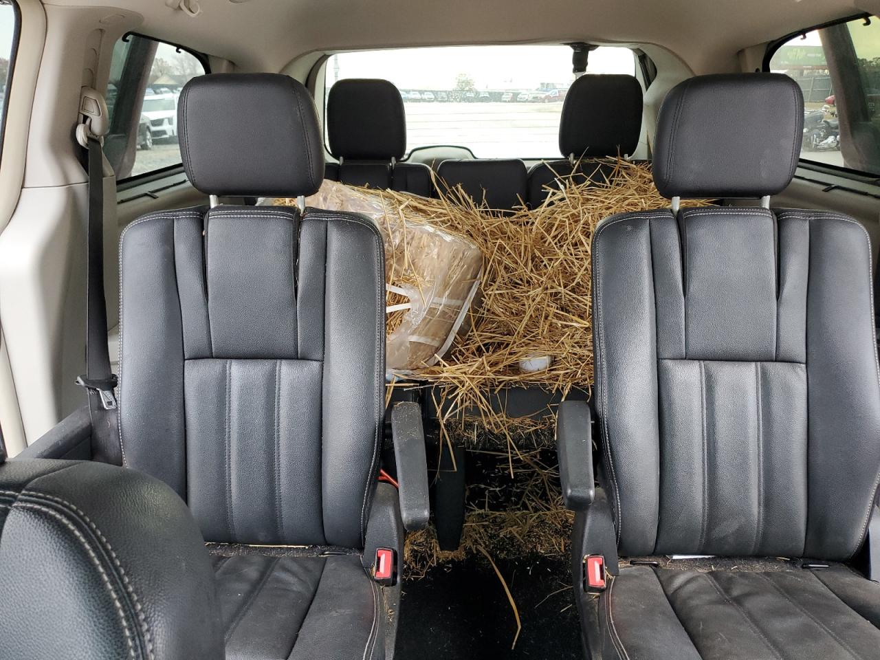 2016 Chrysler Town & Country Touring VIN: 2C4RC1BG7GR207046 Lot: 93520995