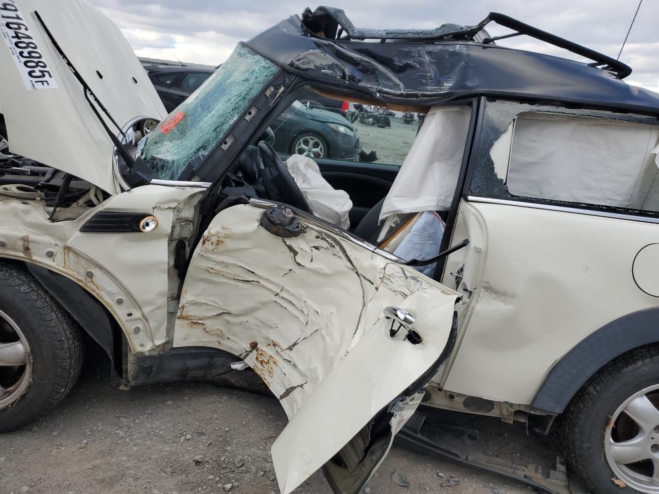 2008 Mini Cooper VIN: WMWMF33578TT61869 Lot: 91648985