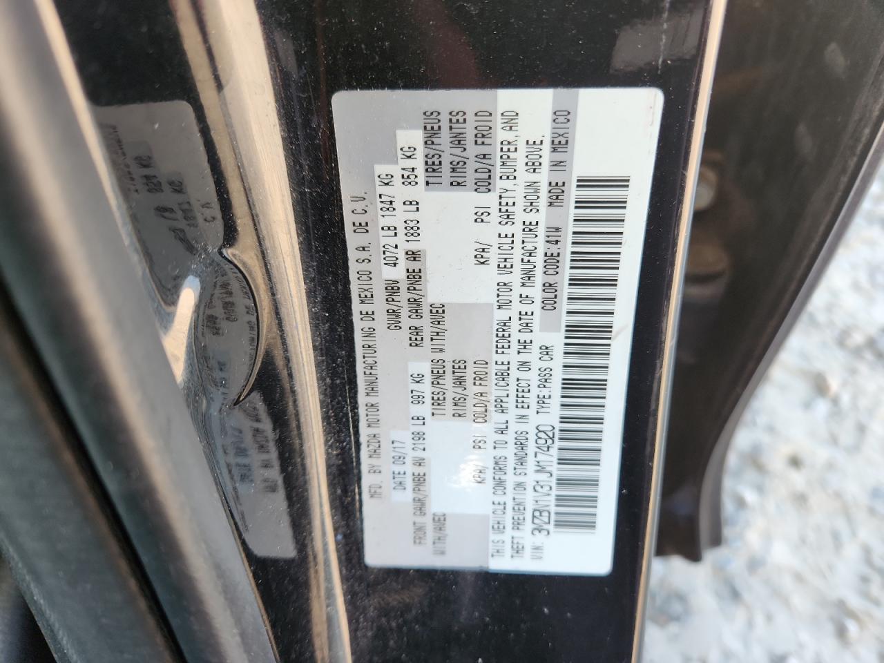 2018 Mazda 3 Touring VIN: 3MZBN1V31JM174920 Lot: 93418645