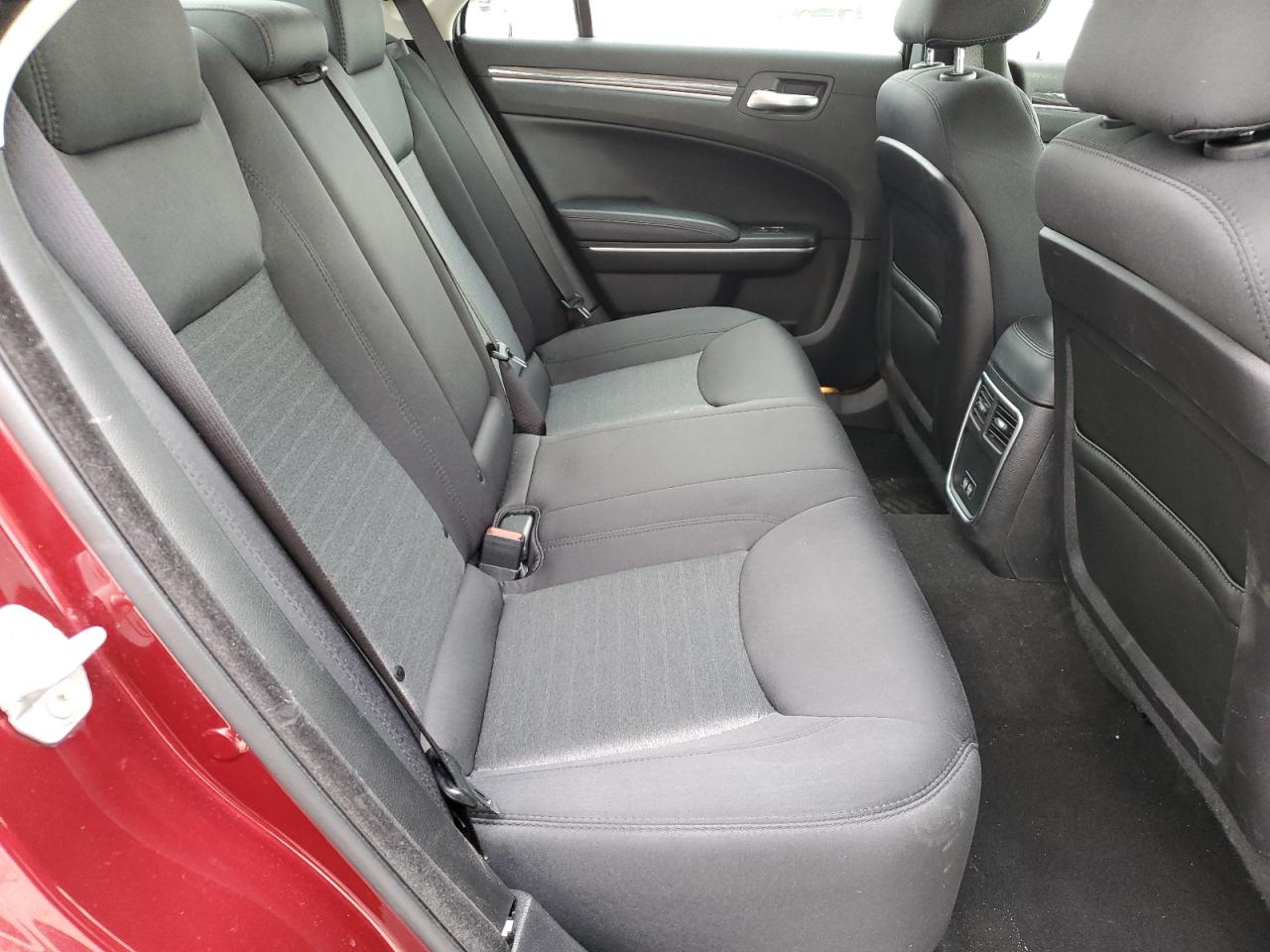 2019 Chrysler 300 Touring VIN: 2C3CCAAG1KH590797 Lot: 91813765