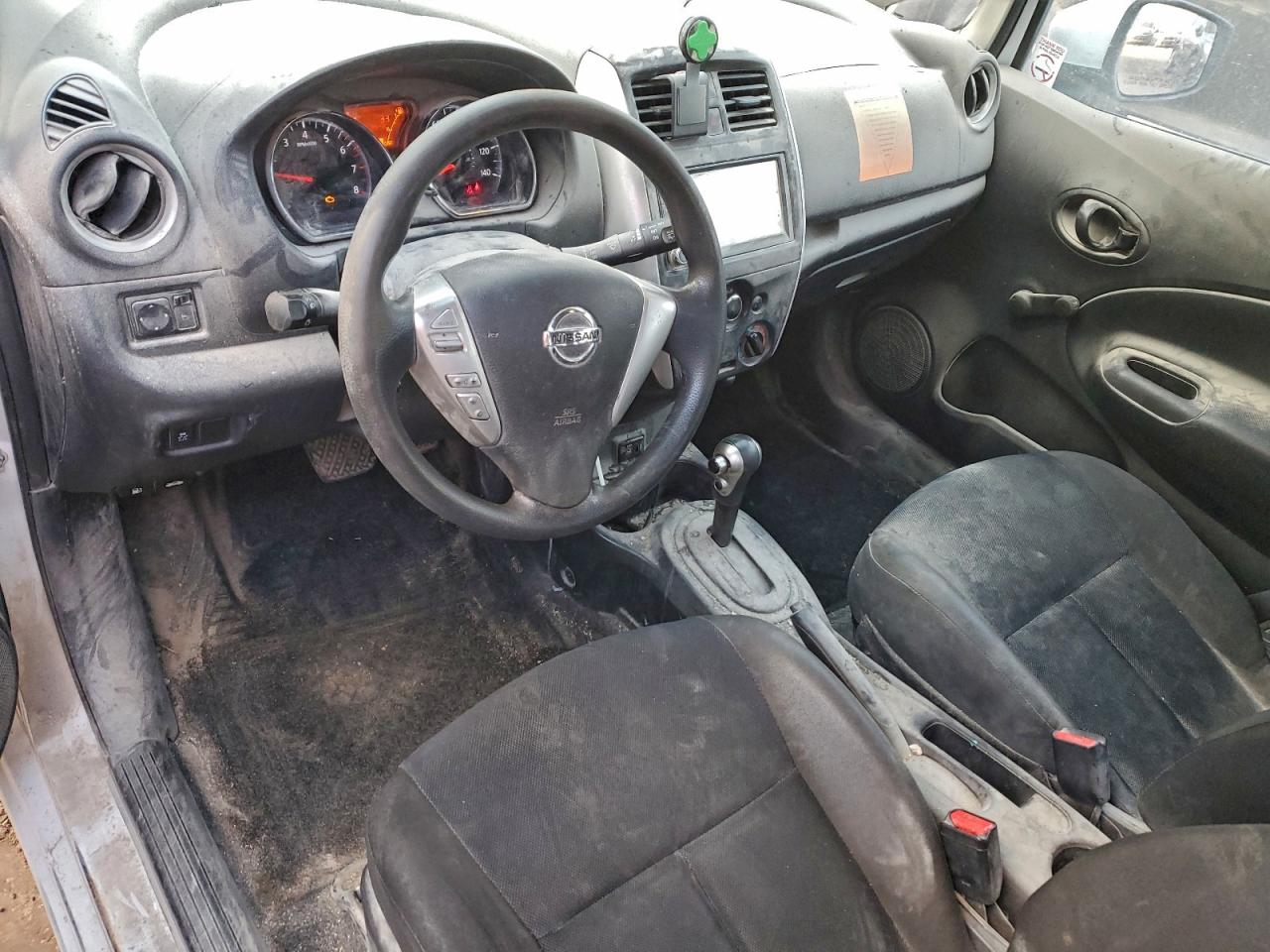 2019 Nissan Versa Note S VIN: 3N1CE2CP2KL360625 Lot: 94347335