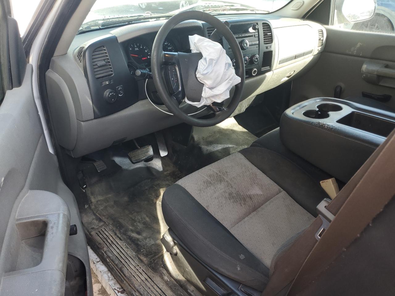 2008 GMC Sierra C1500 VIN: 1GTEC19X68Z203193 Lot: 91412875