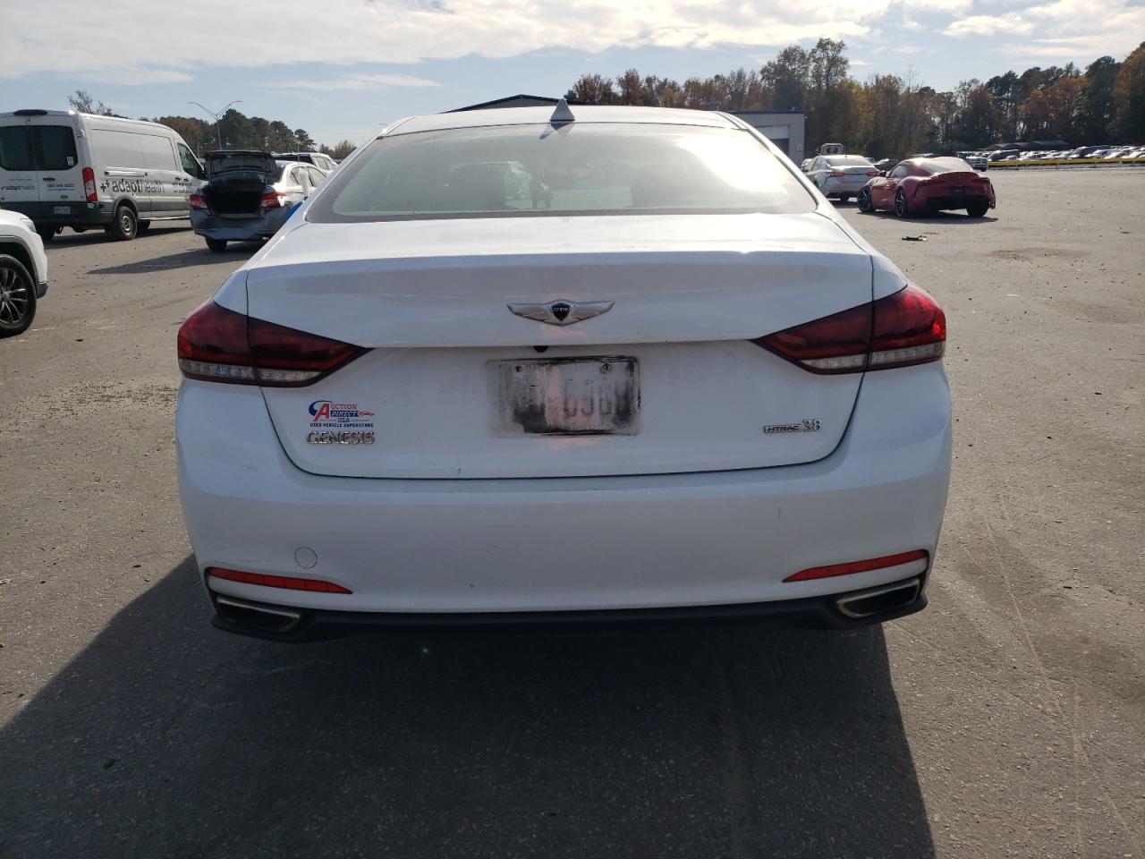 2016 Hyundai Genesis 3.8L VIN: KMHGN4JE0GU113317 Lot: 92731685