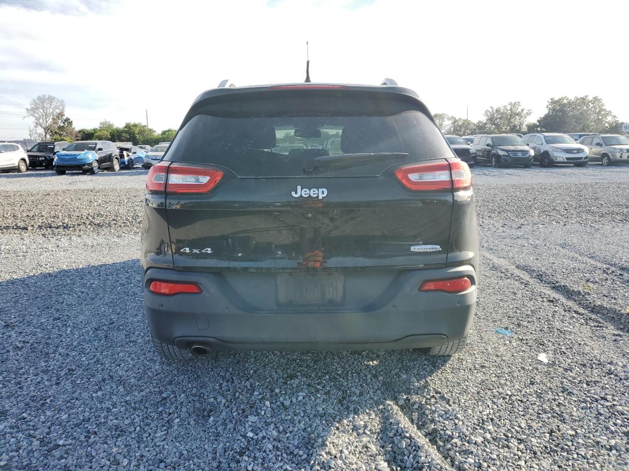 2016 Jeep Cherokee Latitude VIN: 1C4PJMCBXGW205252 Lot: 91783445