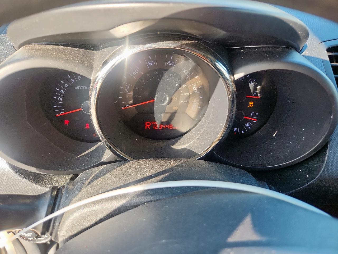 2011 Kia Soul + VIN: KNDJT2A20B7228095 Lot: 85433185