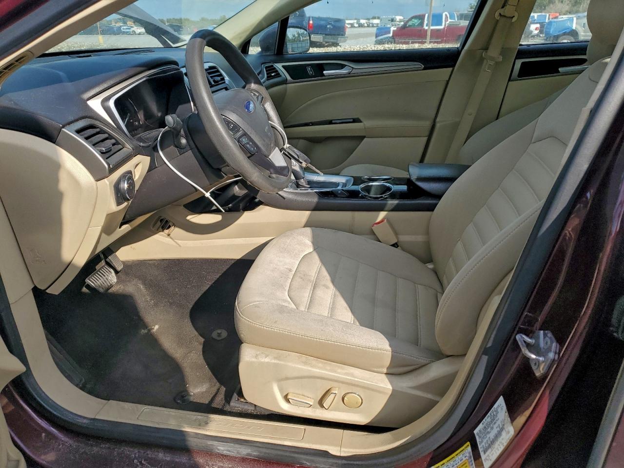 2013 Ford Fusion Se VIN: 3FA6P0HR5DR104083 Lot: 94285305