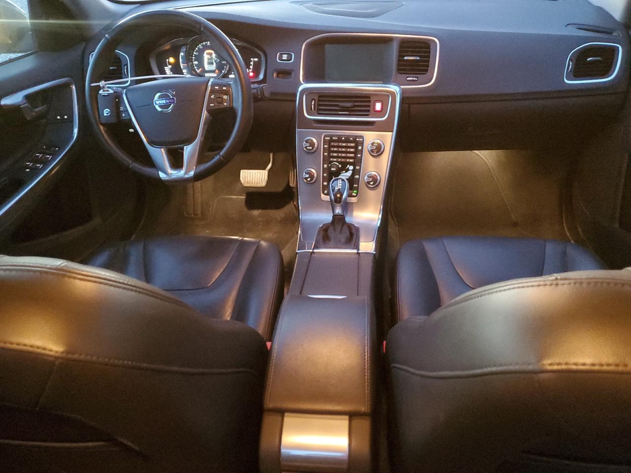 2017 Volvo S60 Premier VIN: LYV402TK2HB131181 Lot: 93557865