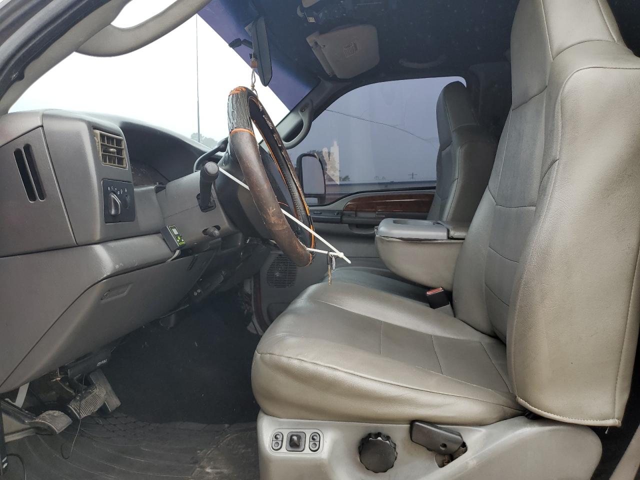 2002 Ford F250 Super Duty VIN: 1FTNW21F62EB95112 Lot: 93125695