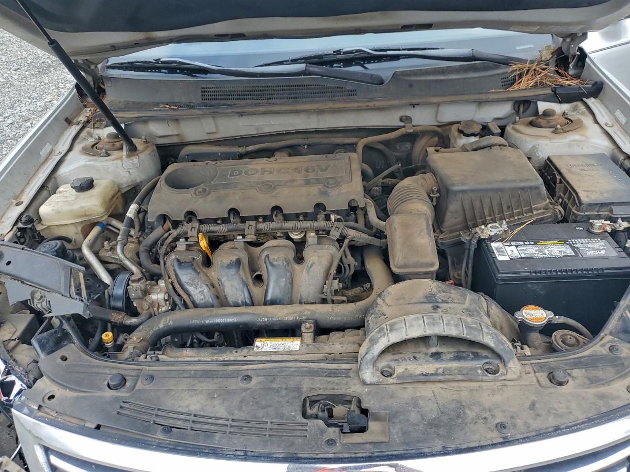 2009 Kia Optima Lx VIN: KNAGE228X95360369 Lot: 94148235