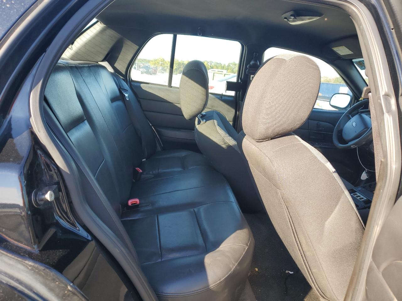 2011 Ford Crown Victoria Police Interceptor VIN: 2FABP7BVXBX180930 Lot: 91727955