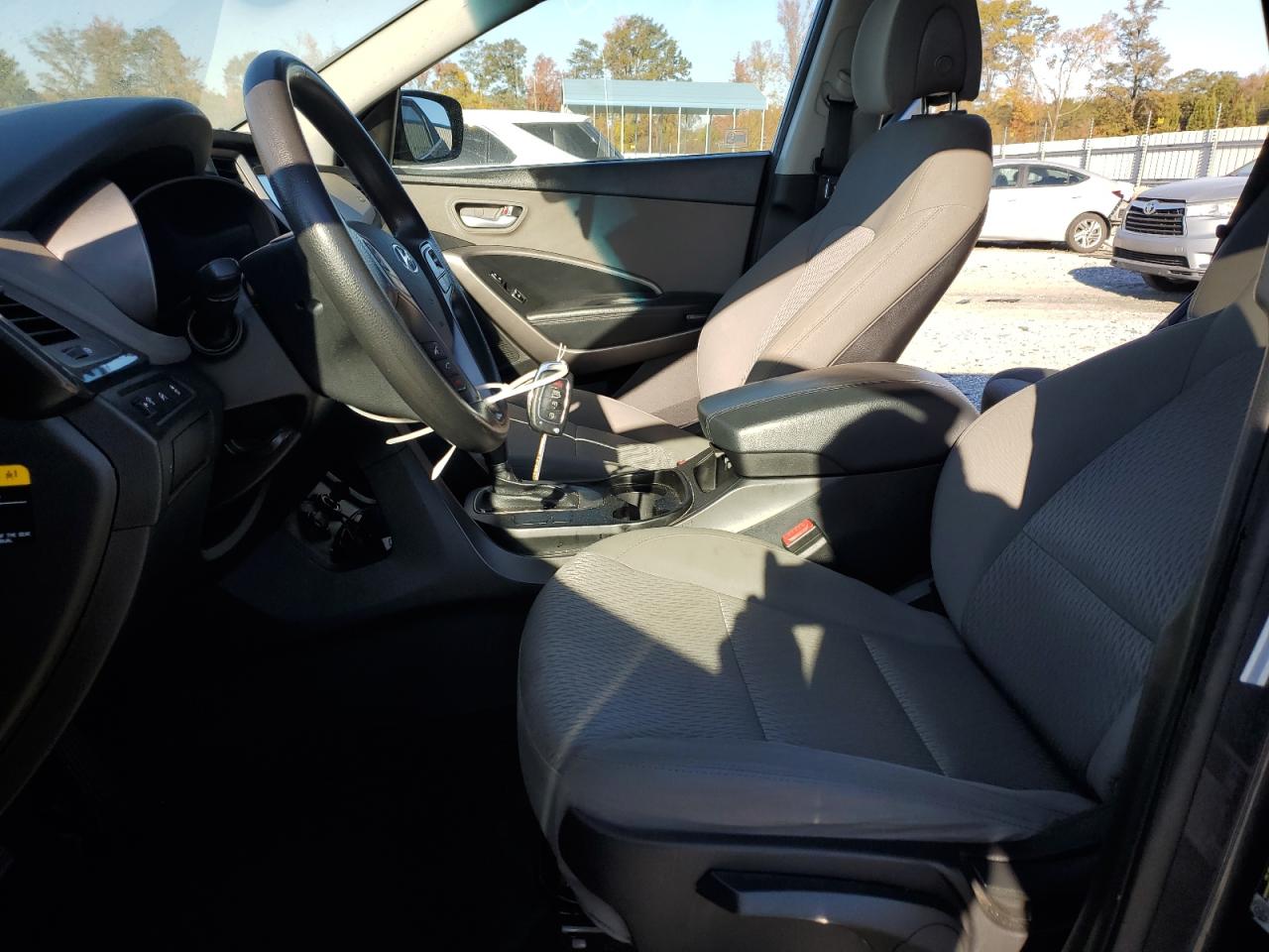 2015 Hyundai Santa Fe Sport VIN: 5XYZT3LB5FG270826 Lot: 91069535