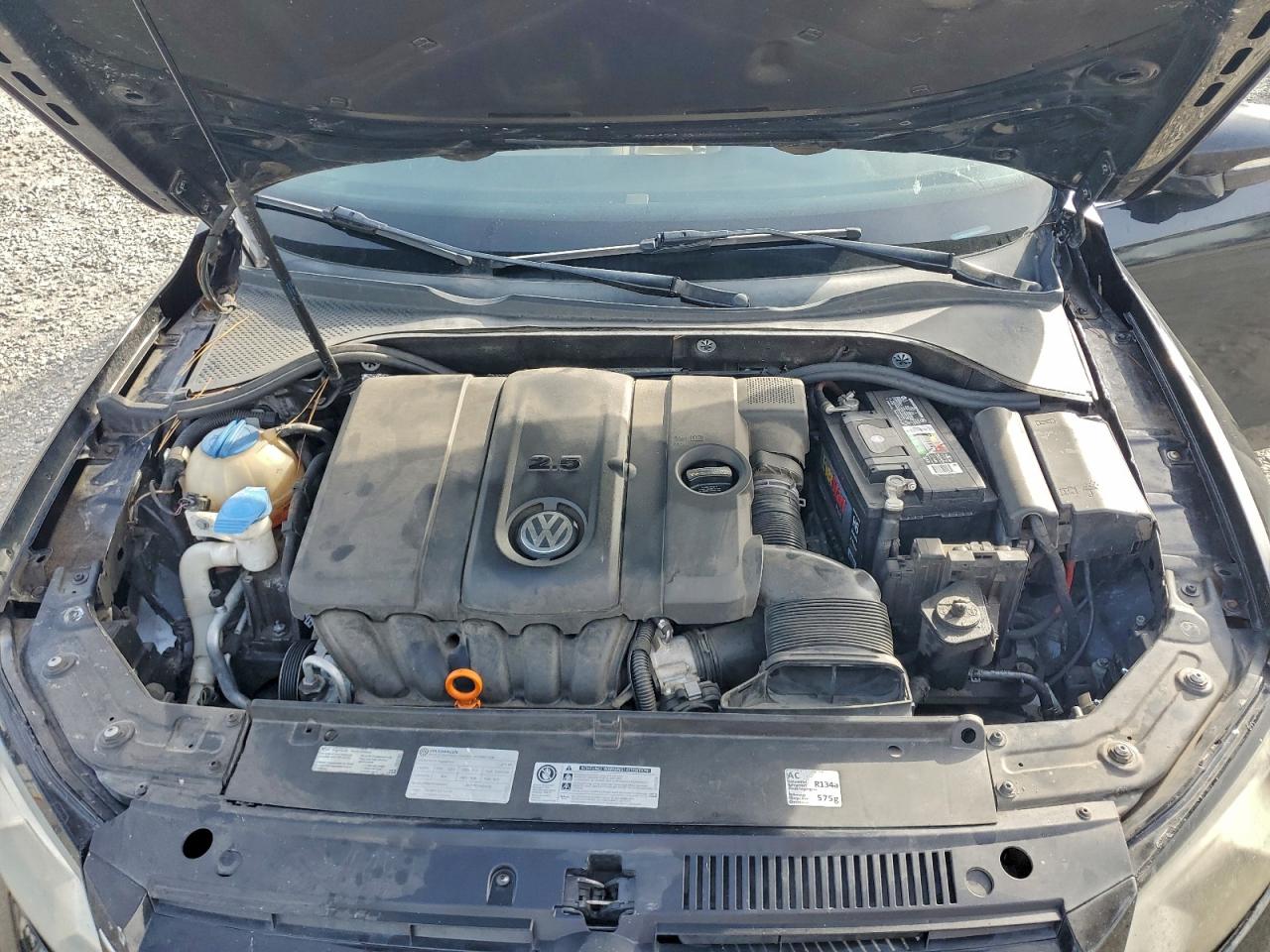 2013 Volkswagen Passat Se VIN: 1VWBH7A32DC116675 Lot: 94155105