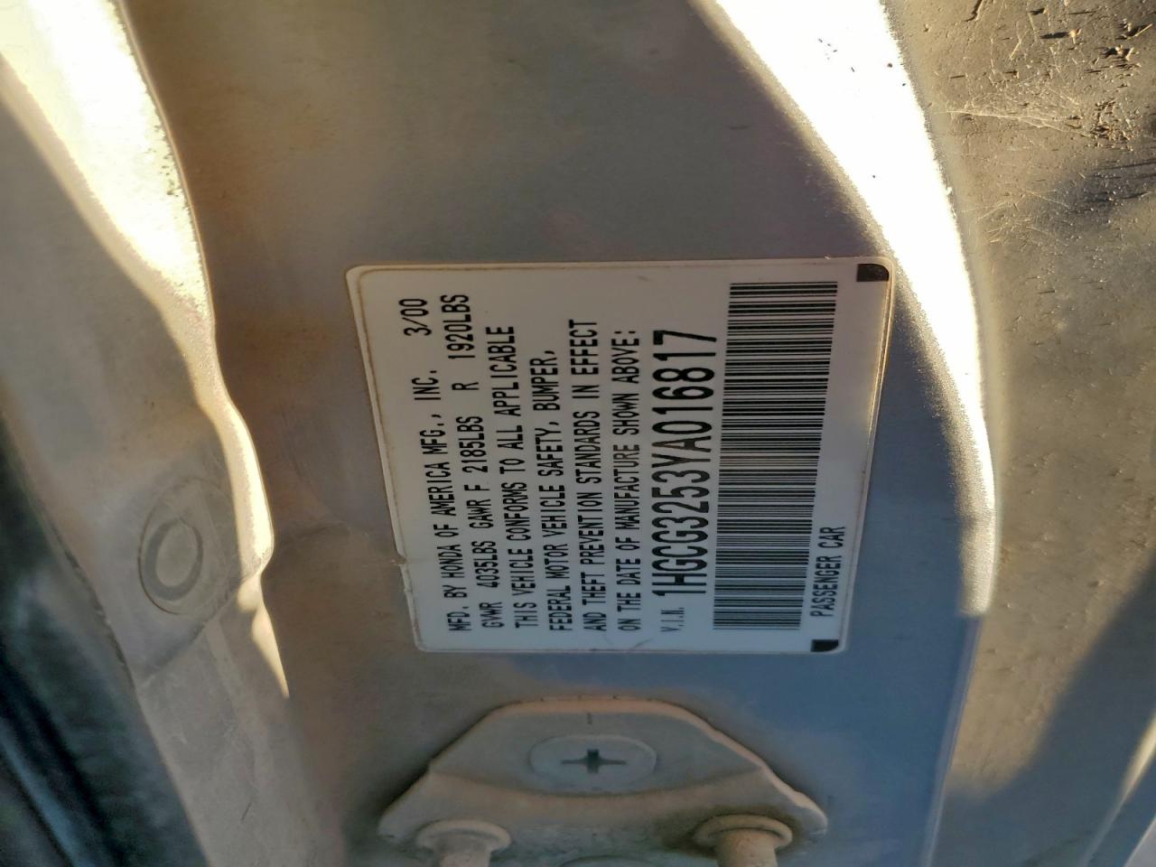 2000 Honda Accord Ex VIN: 1HGCG3253YA016817 Lot: 94083765