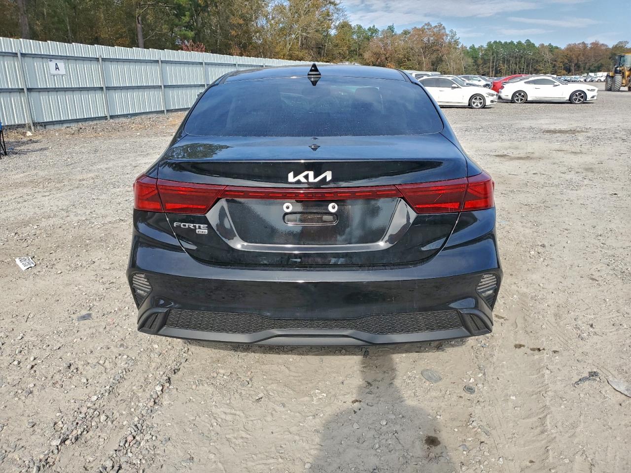 2024 Kia Forte Lx VIN: 3KPF24AD4RE823256 Lot: 93869605