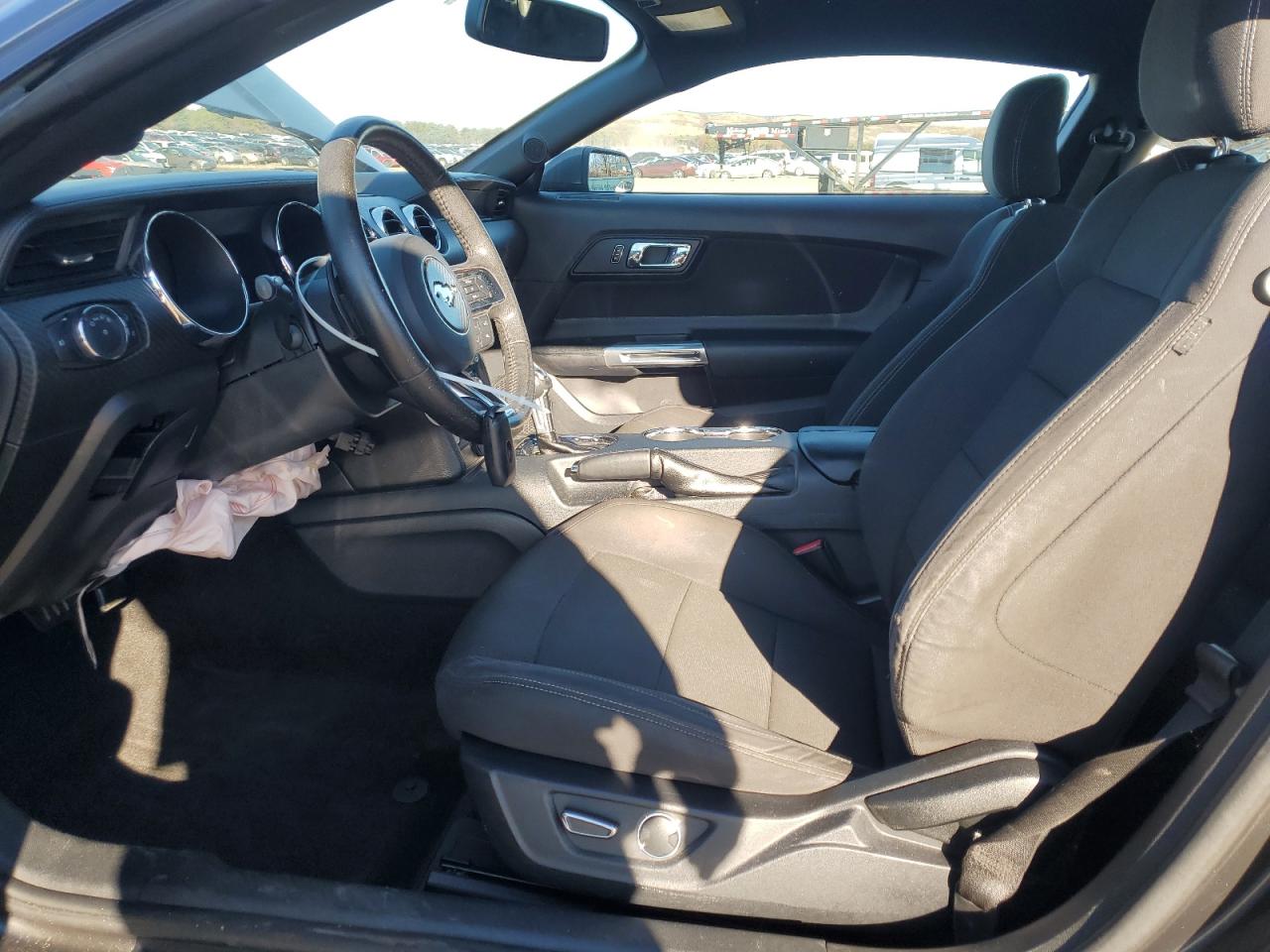 2015 Ford Mustang VIN: 1FA6P8AM5F5360646 Lot: 92651915