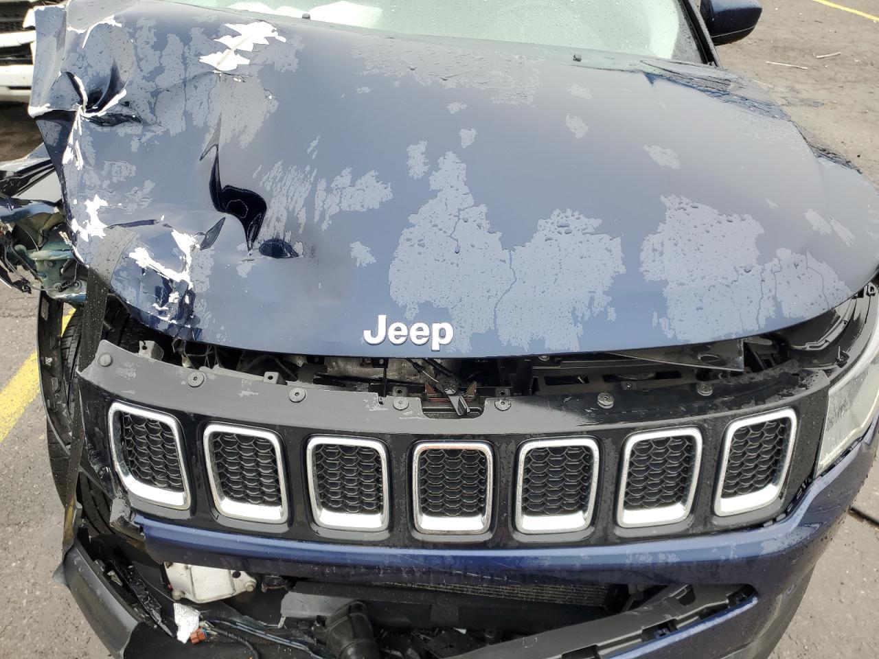 2018 Jeep Compass Latitude VIN: 3C4NJDBB9JT253198 Lot: 93248675