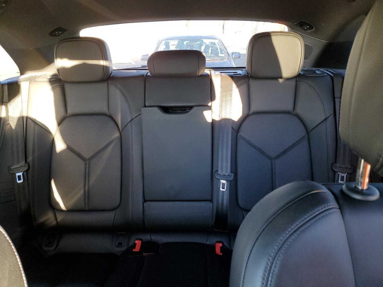 2022 Porsche Macan VIN: WP1AA2A59NLB11383 Lot: 91719295