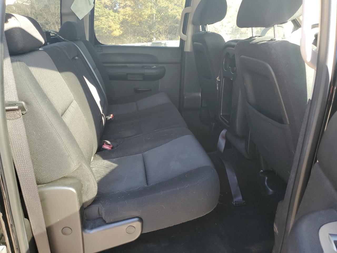 2011 Chevrolet Silverado C1500 Ls VIN: 3GCPCREA4BG395570 Lot: 92997905