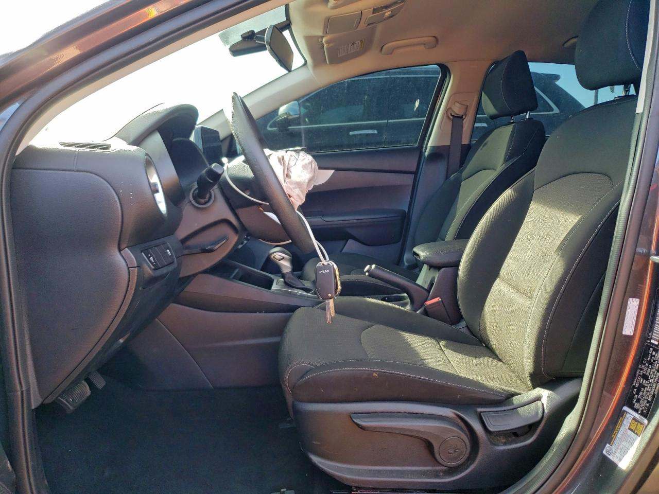 2024 Kia Forte Lx VIN: 3KPF24AD0RE784598 Lot: 94055025