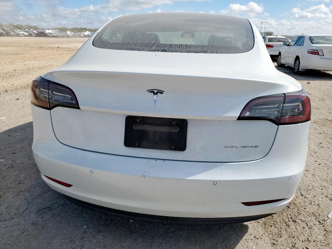 2020 Tesla Model 3 VIN: 5YJ3E1EB1LF801492 Lot: 93210525