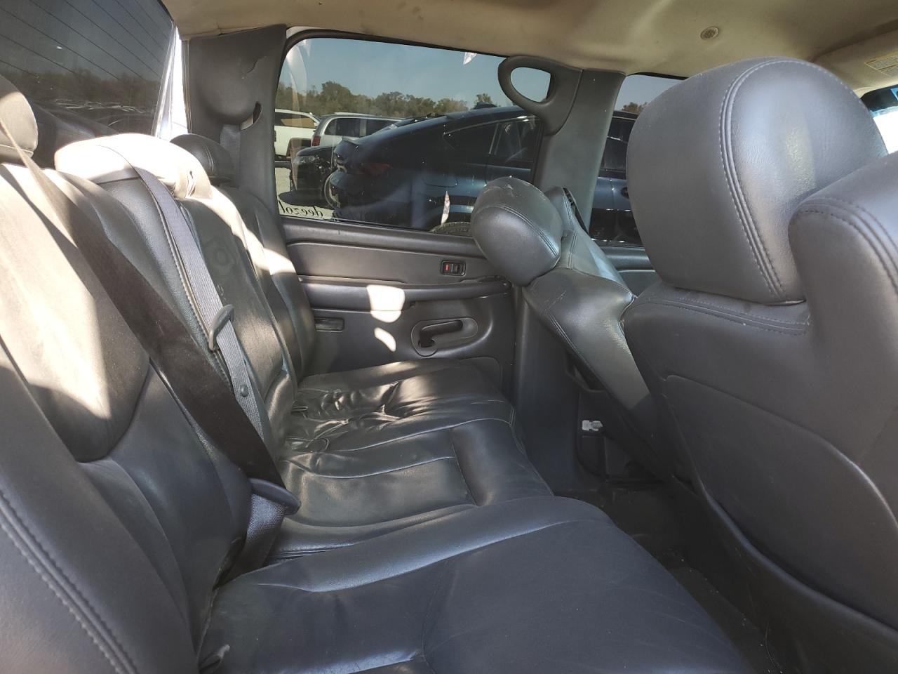 2006 GMC Sierra K2500 Heavy Duty VIN: 1GTHK23256F117438 Lot: 82603585